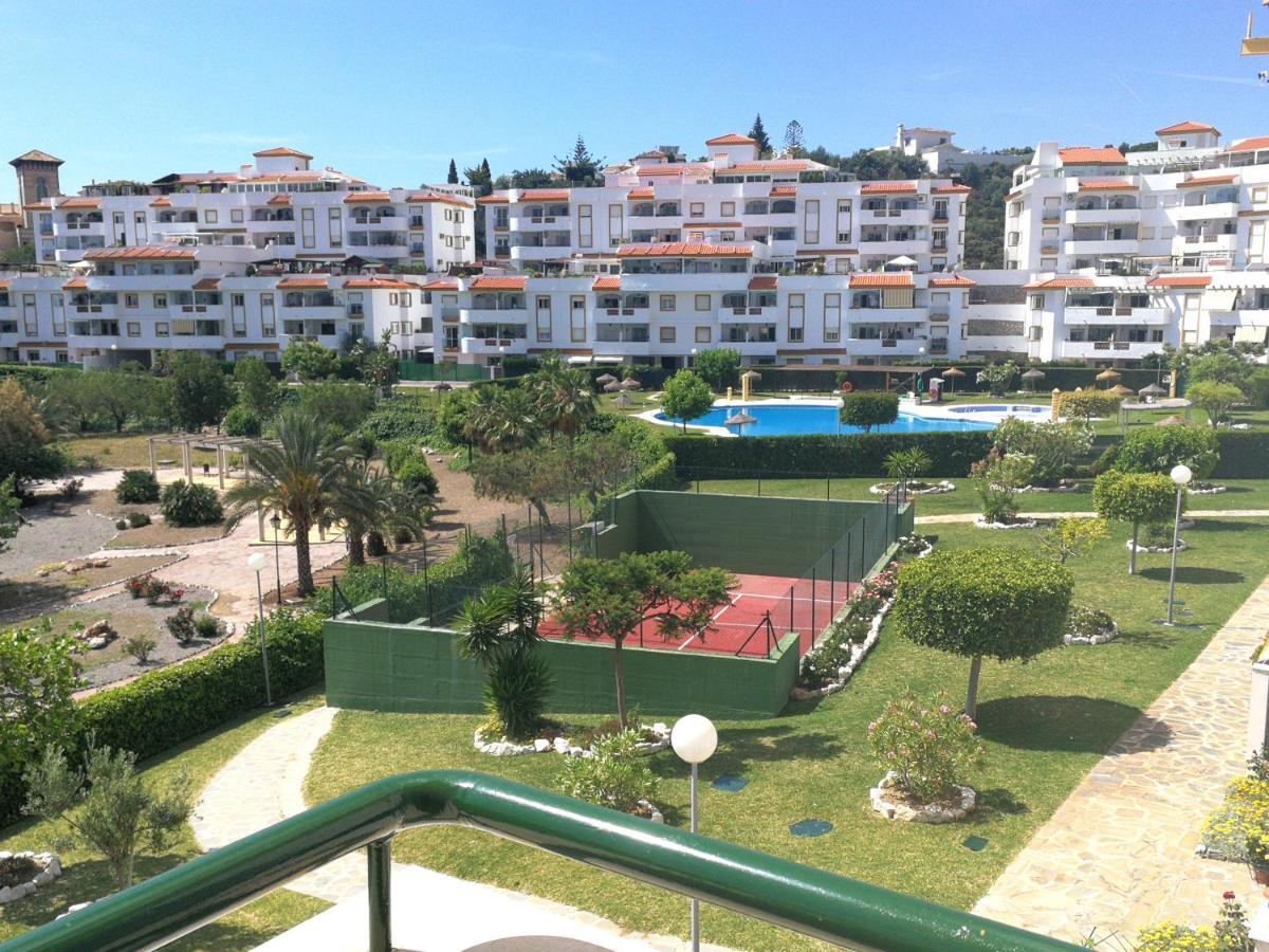 Benalmarina Sea View Apartments Benalmadena Exterior photo